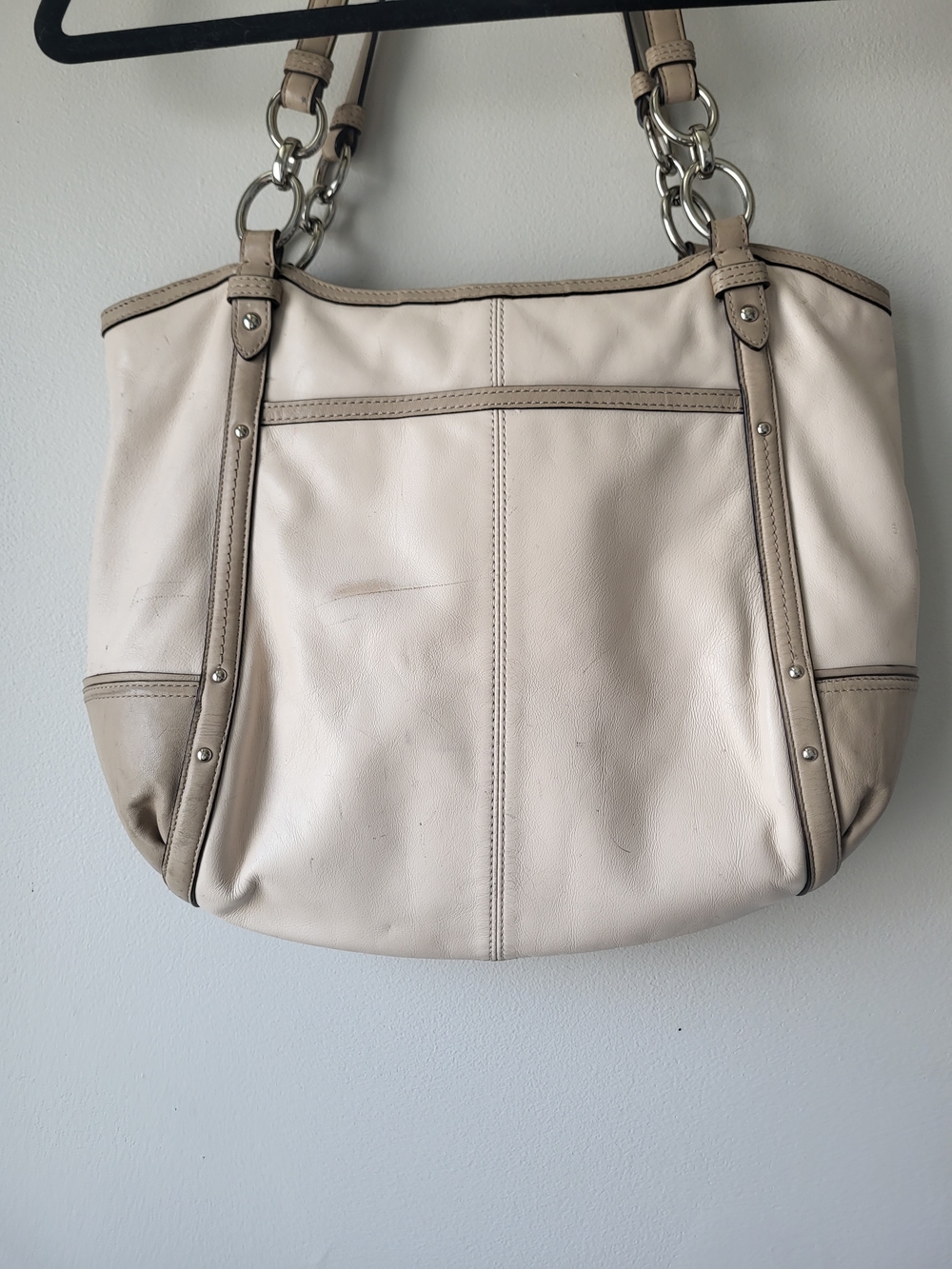 Coach Two-Tone Cream and Taupe Leather Shoulder Bag - Picture 3 of 14